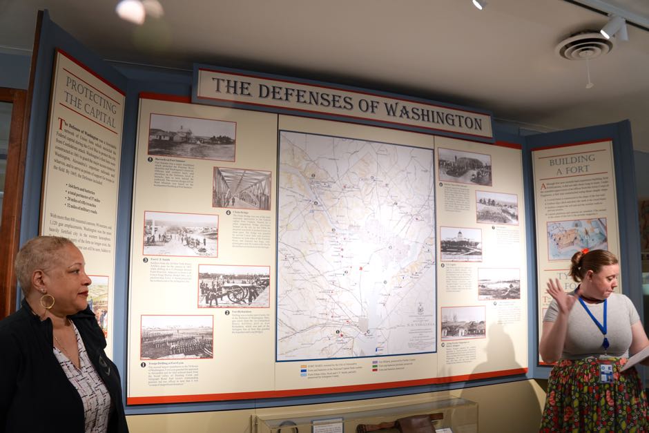 The Defenses of Washington