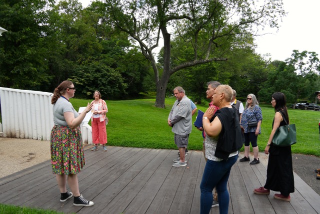 Briefing before entering the actual fort