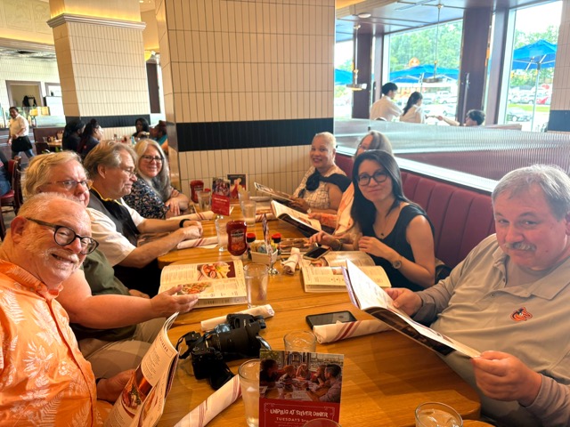 97) Lunch afterwards at Alexandria Silver Diner (Clockwise, Jeff and Daria Parnes, John & Cyndi Reichart, Lolita Harris, Renee Milnes, Guoling Chen, and Michael Beckner)